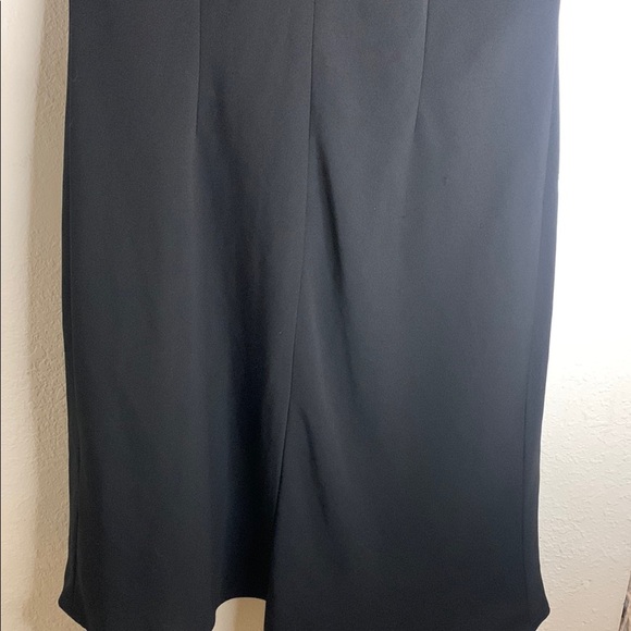 R&M Richards Elegant Black Halter Dress - Picture 4 of 8